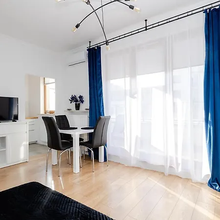 Apartment Obrzezna Luxe *